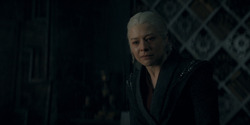 HouseOfTheDragon_3x02-QueensLanding_00459
