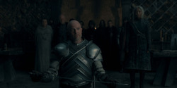 HouseOfTheDragon_3x02-QueensLanding_00481