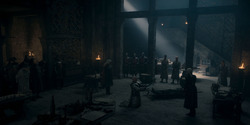 HouseOfTheDragon_3x02-QueensLanding_00522