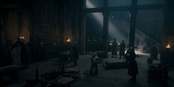 HouseOfTheDragon_3x02-QueensLanding_00525
