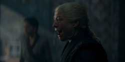 HouseOfTheDragon_3x02-QueensLanding_00527