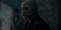 HouseOfTheDragon_3x02-QueensLanding_00529