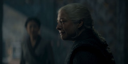 HouseOfTheDragon_3x02-QueensLanding_00531