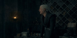 HouseOfTheDragon_3x02-QueensLanding_00535