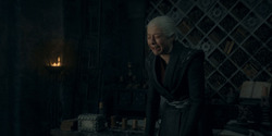 HouseOfTheDragon_3x02-QueensLanding_00536