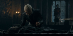 HouseOfTheDragon_3x02-QueensLanding_00543