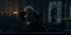 HouseOfTheDragon_3x02-QueensLanding_00566