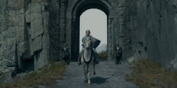 HouseOfTheDragon_3x02-QueensLanding_00659