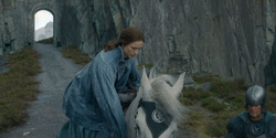 HouseOfTheDragon_3x02-QueensLanding_00677