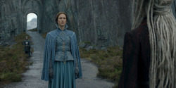 HouseOfTheDragon_3x02-QueensLanding_00701