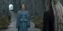 HouseOfTheDragon_3x02-QueensLanding_00714