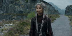 HouseOfTheDragon_3x02-QueensLanding_00722