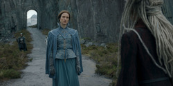 HouseOfTheDragon_3x02-QueensLanding_00724