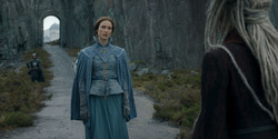 HouseOfTheDragon_3x02-QueensLanding_00725