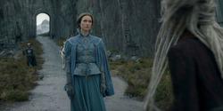 HouseOfTheDragon_3x02-QueensLanding_00743