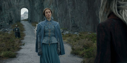HouseOfTheDragon_3x02-QueensLanding_00750