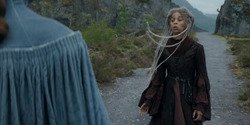 HouseOfTheDragon_3x02-QueensLanding_00757