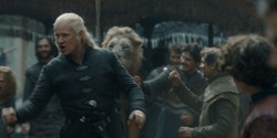 HouseOfTheDragon_3x02-QueensLanding_00928
