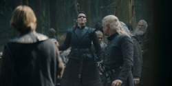 HouseOfTheDragon_3x02-QueensLanding_00931