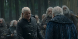 HouseOfTheDragon_3x02-QueensLanding_00954
