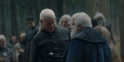 HouseOfTheDragon_3x02-QueensLanding_00957