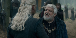 HouseOfTheDragon_3x02-QueensLanding_00973