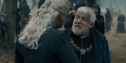 HouseOfTheDragon_3x02-QueensLanding_00977