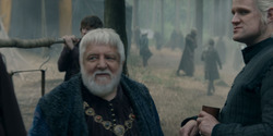 HouseOfTheDragon_3x02-QueensLanding_00986