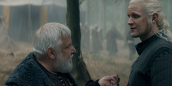 HouseOfTheDragon_3x02-QueensLanding_00995