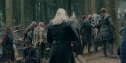 HouseOfTheDragon_3x02-QueensLanding_01012