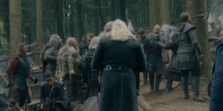 HouseOfTheDragon_3x02-QueensLanding_01013