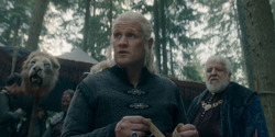 HouseOfTheDragon_3x02-QueensLanding_01047