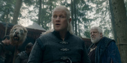 HouseOfTheDragon_3x02-QueensLanding_01054