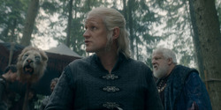 HouseOfTheDragon_3x02-QueensLanding_01060
