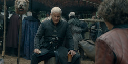 HouseOfTheDragon_3x02-QueensLanding_01071
