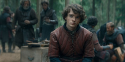 HouseOfTheDragon_3x02-QueensLanding_01089