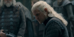 HouseOfTheDragon_3x02-QueensLanding_01101