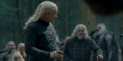 HouseOfTheDragon_3x02-QueensLanding_01107