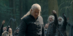 HouseOfTheDragon_3x02-QueensLanding_01115