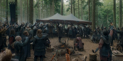 HouseOfTheDragon_3x02-QueensLanding_01117