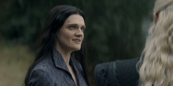 HouseOfTheDragon_3x02-QueensLanding_01169