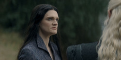 HouseOfTheDragon_3x02-QueensLanding_01175