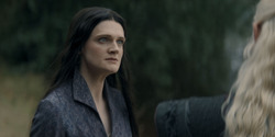 HouseOfTheDragon_3x02-QueensLanding_01179