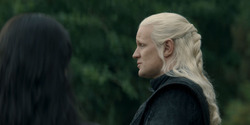 HouseOfTheDragon_3x02-QueensLanding_01219