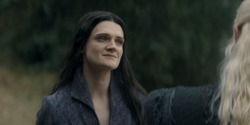HouseOfTheDragon_3x02-QueensLanding_01238