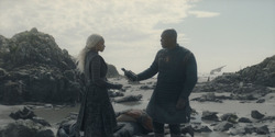 HouseOfTheDragon_3x02-QueensLanding_01376