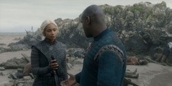 HouseOfTheDragon_3x02-QueensLanding_01379