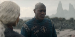 HouseOfTheDragon_3x02-QueensLanding_01425