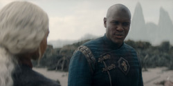 HouseOfTheDragon_3x02-QueensLanding_01428