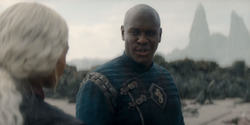 HouseOfTheDragon_3x02-QueensLanding_01429